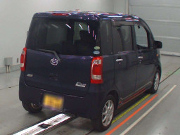 2012 Daihatsu Tanto exe