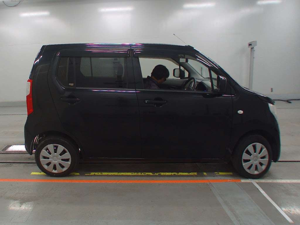 2016 Suzuki Wagon R MH34S[2]