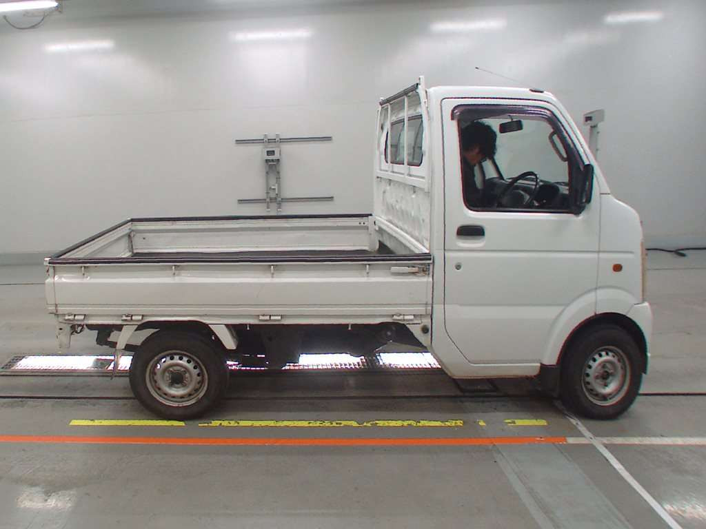 2004 Suzuki Carry Truck DA63T[2]