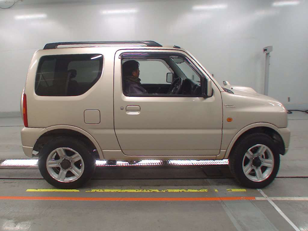 2008 Suzuki Jimny JB23W[2]