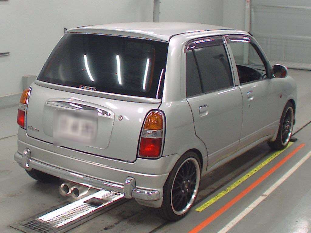 2002 Daihatsu Miragino L700S[1]