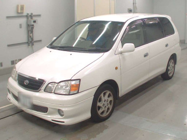 2002 Toyota Gaia