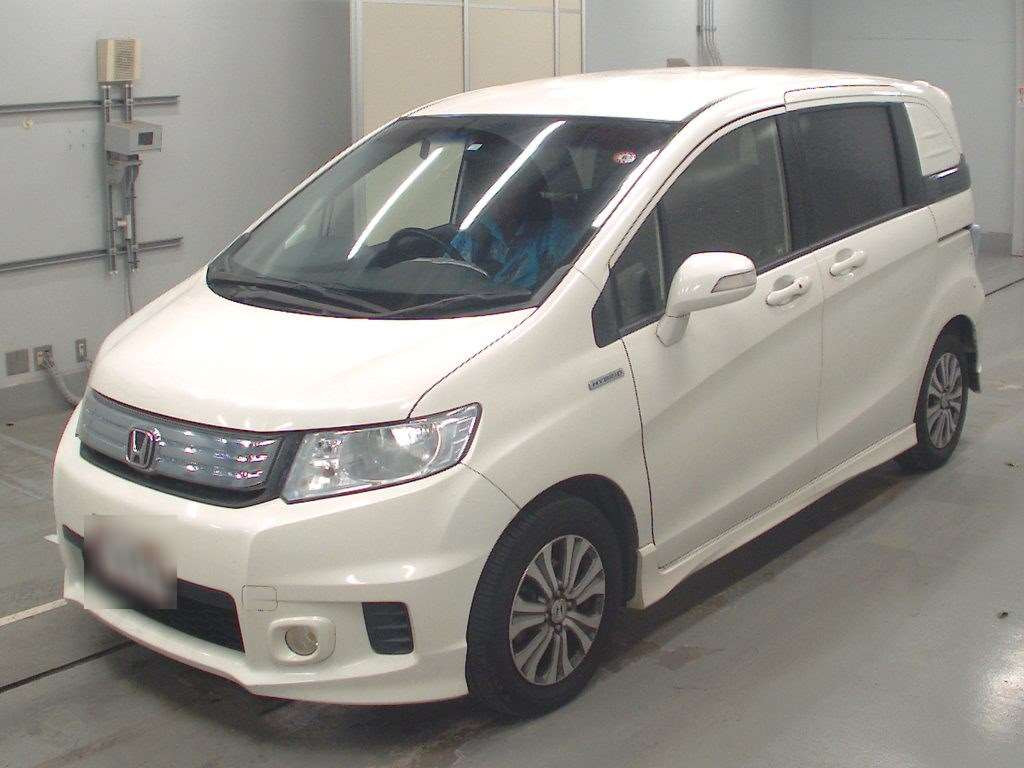 2012 Honda Freed spike hybrid GP3[0]