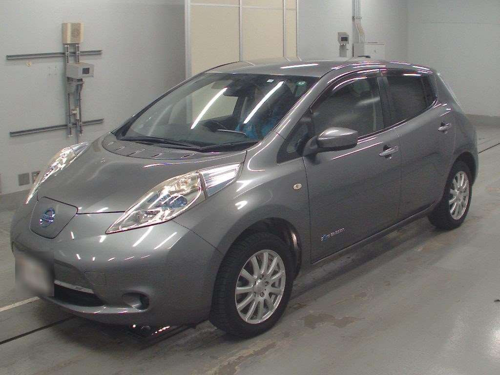 2016 Nissan Leaf AZE0[0]