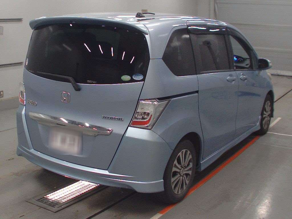 2012 Honda Freed hybrid GP3[1]