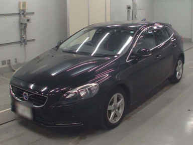 2015 Volvo V40