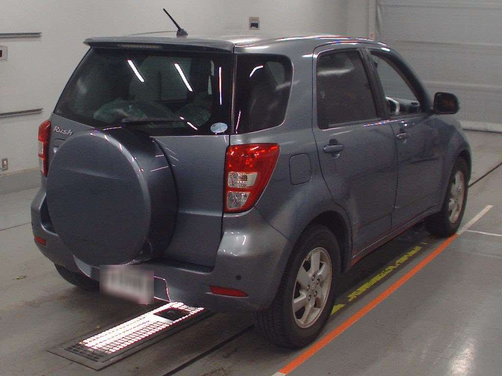 2008 Toyota Rush J200E[1]