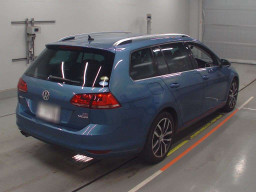 2016 Volkswagen Golf Variant