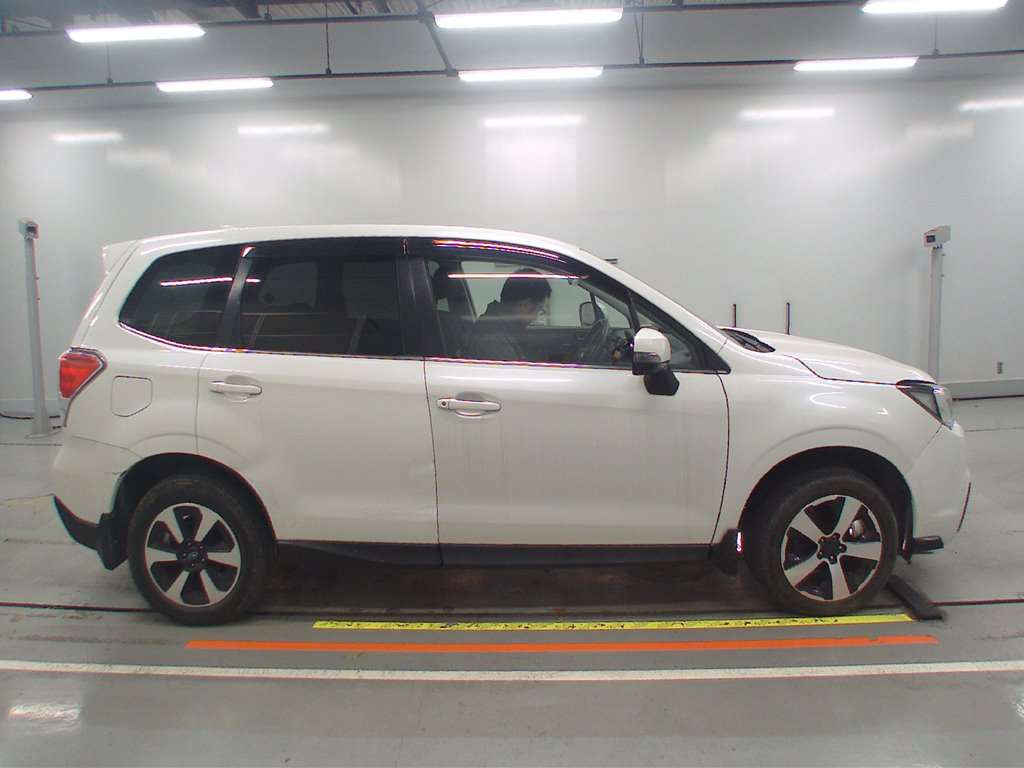 2017 Subaru Forester SJ5[2]