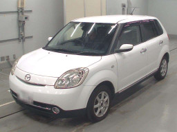 2010 Mazda Verisa