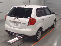 2010 Mazda Verisa