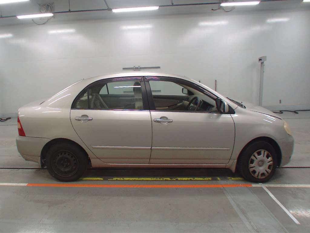 2002 Toyota Corolla Sedan NZE121[2]