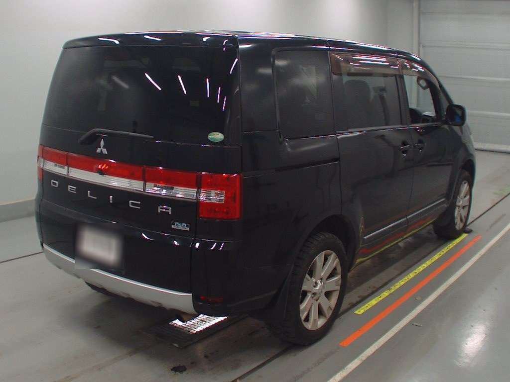 2014 Mitsubishi Delica D5 CV1W[1]