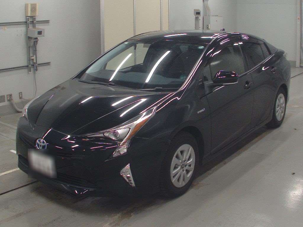 2016 Toyota Prius ZVW55[0]