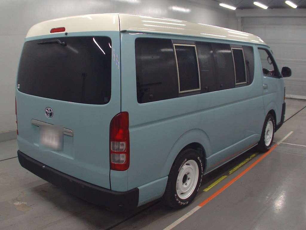 2009 Toyota Hiace Wagon TRH219W[1]