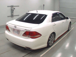 2008 Toyota Crown