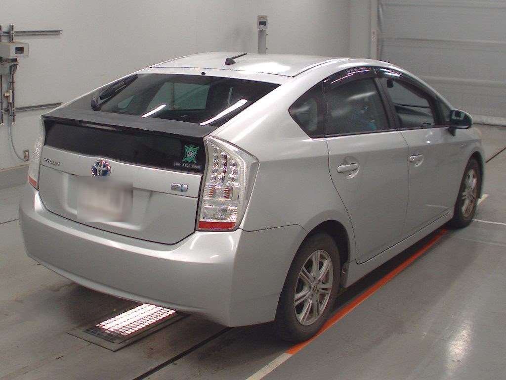 2009 Toyota Prius ZVW30[1]