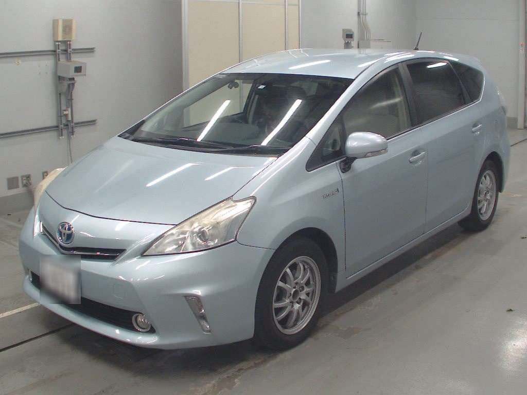 2012 Toyota Prius alpha ZVW41W[0]