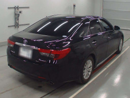 2013 Toyota Mark X