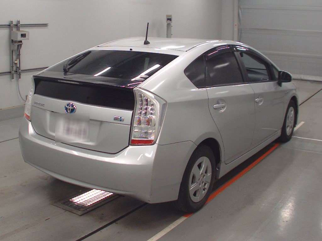 2009 Toyota Prius ZVW30[1]