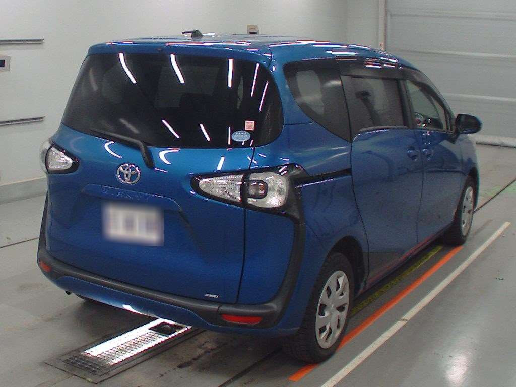 2016 Toyota Sienta NCP175G[1]