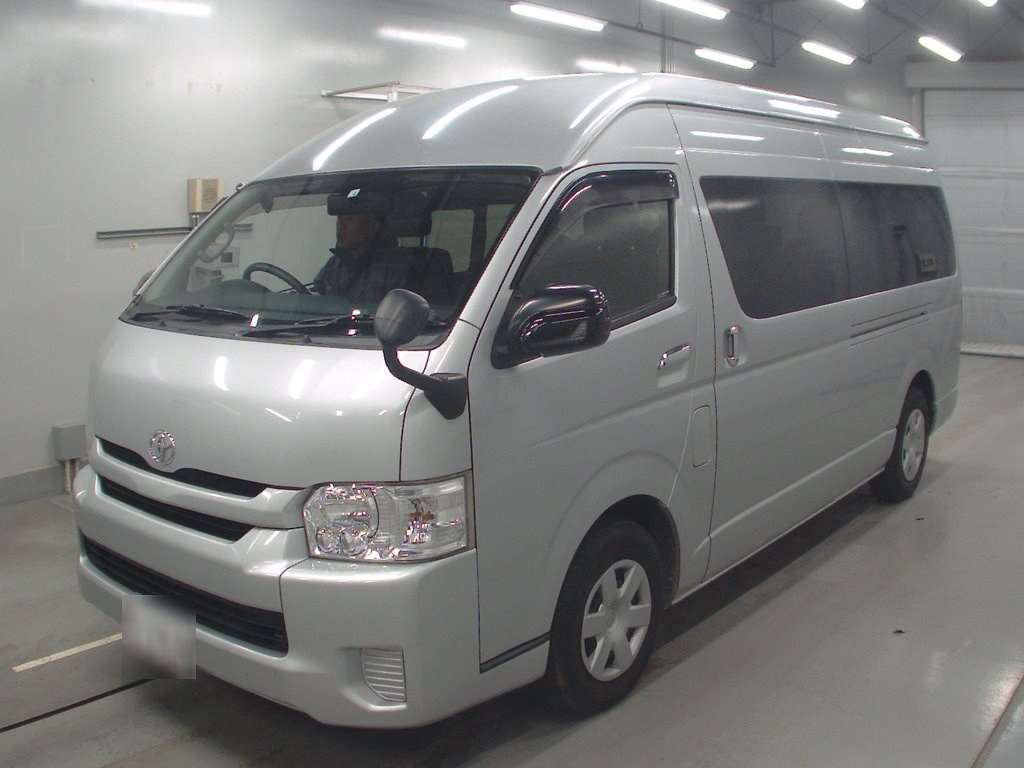 2017 Toyota Hiace Commuter KDH223B[0]