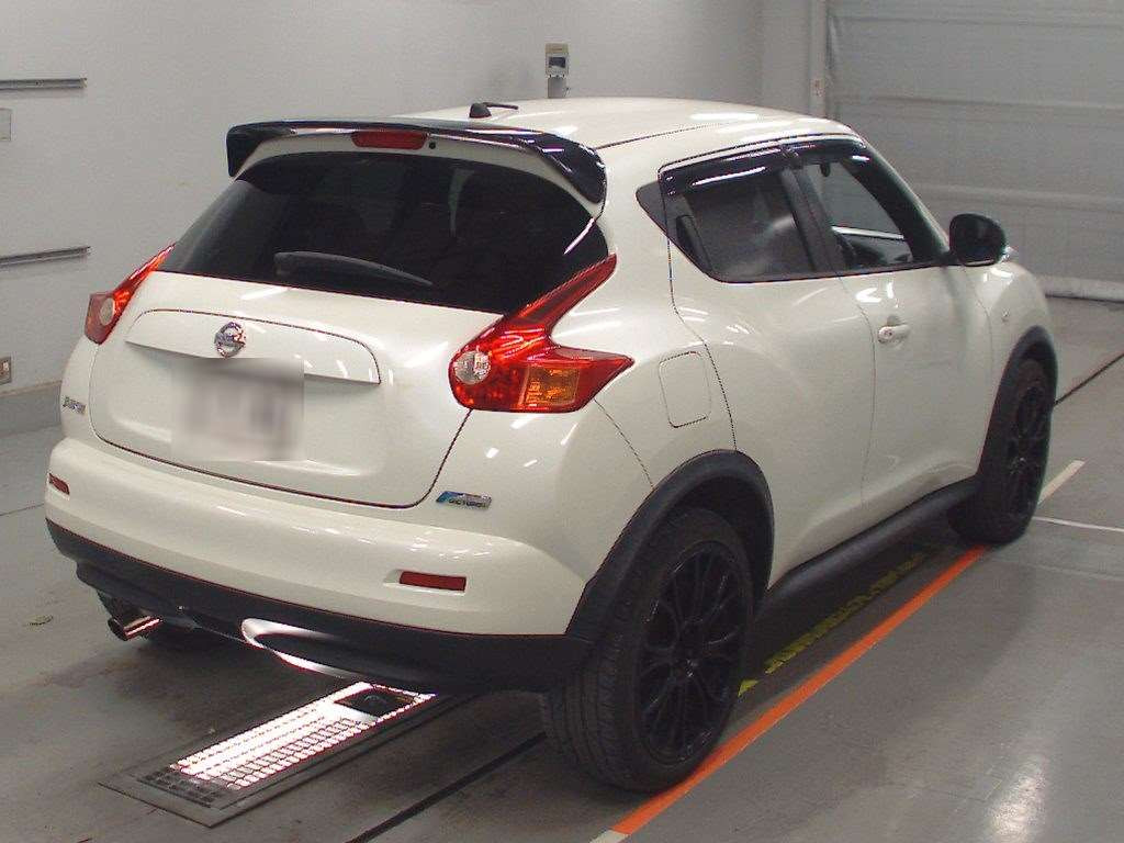 2011 Nissan JUKE F15[1]