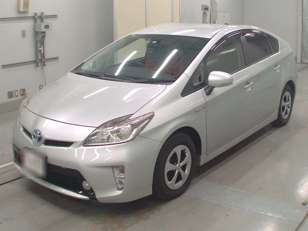 2015 Toyota Prius ZVW30[0]