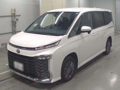 2024 Toyota Voxy