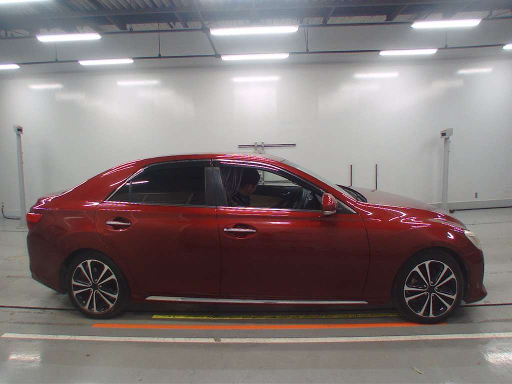 2013 Toyota Mark X GRX130[2]