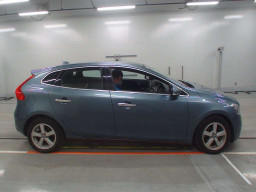 2014 Volvo V40