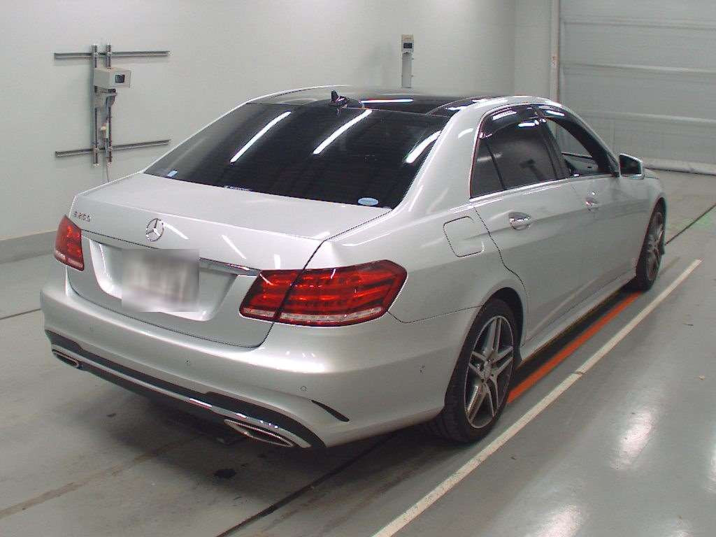 2013 Mercedes Benz E-Class 212036C[1]