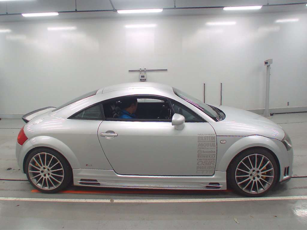 2003 Audi TT 8NBHEF[2]