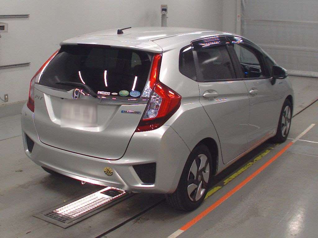 2013 Honda Fit Hybrid GP5[1]