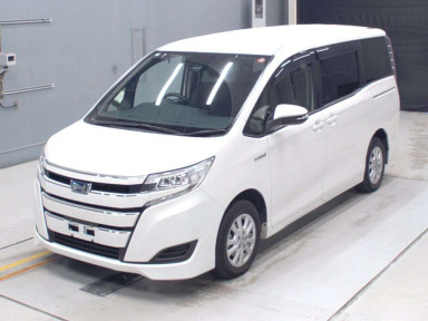 2018 Toyota Noah