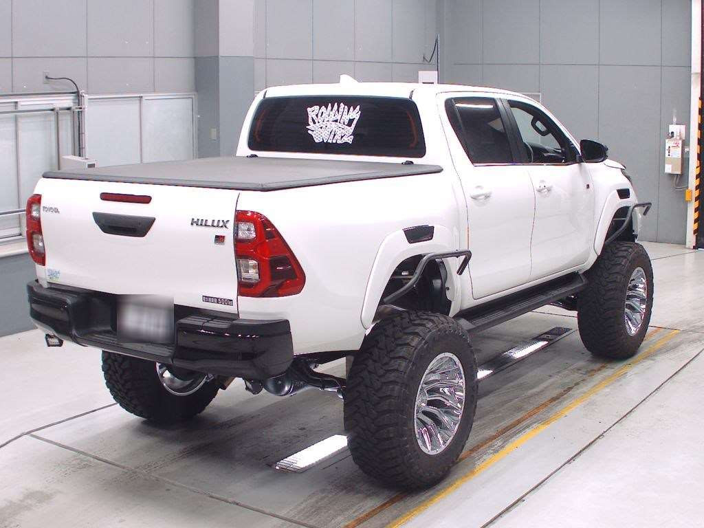 2023 Toyota Hilux GUN125[1]