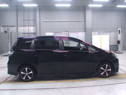 2013 Toyota Wish