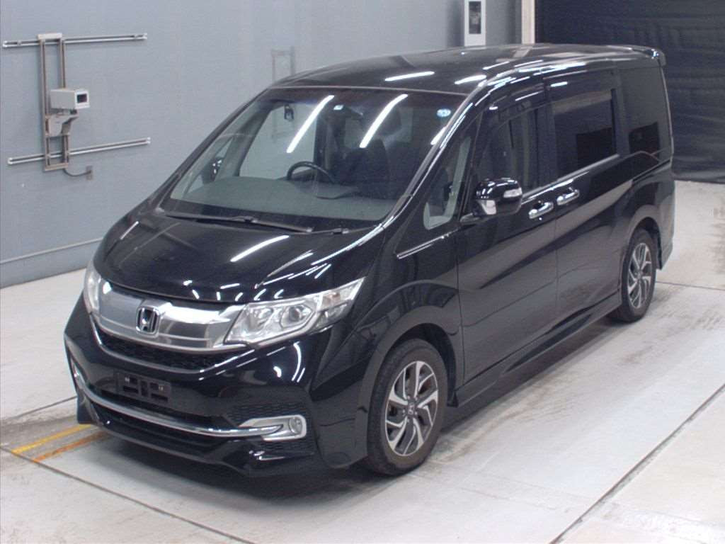 2015 Honda Step WGN Spada RP3[0]