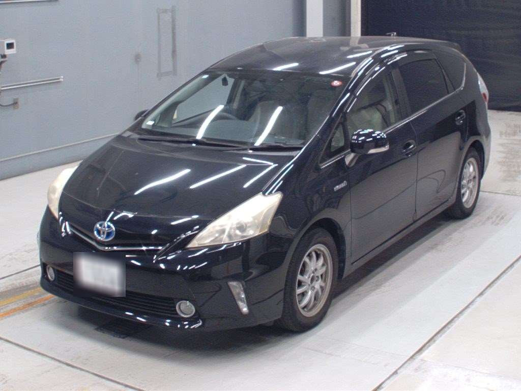 2012 Toyota Prius alpha ZVW41W[0]