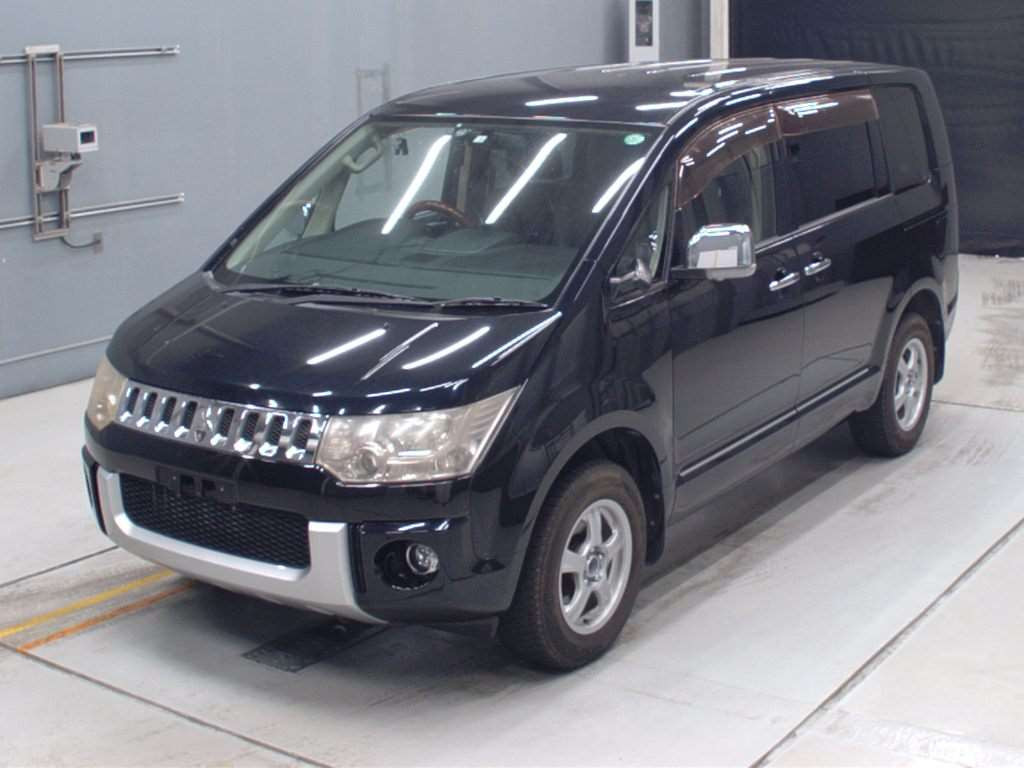 2010 Mitsubishi Delica D5 CV4W[0]