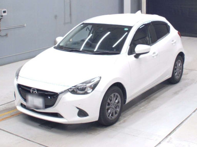 2019 Mazda Demio