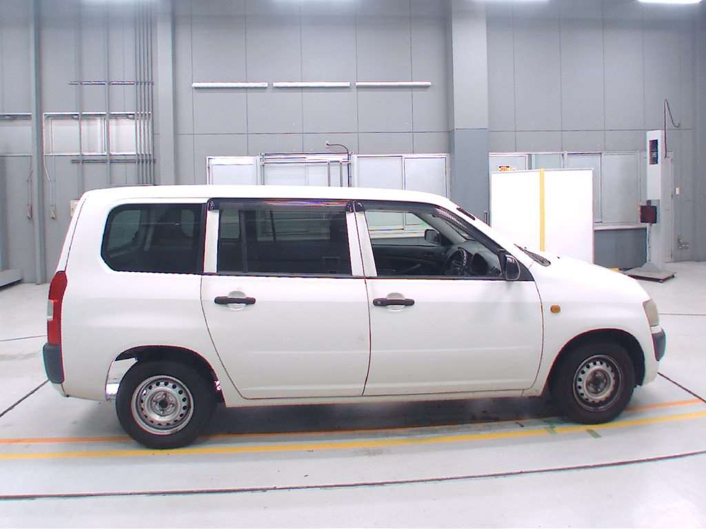 2011 Toyota Probox Van NCP51V[2]