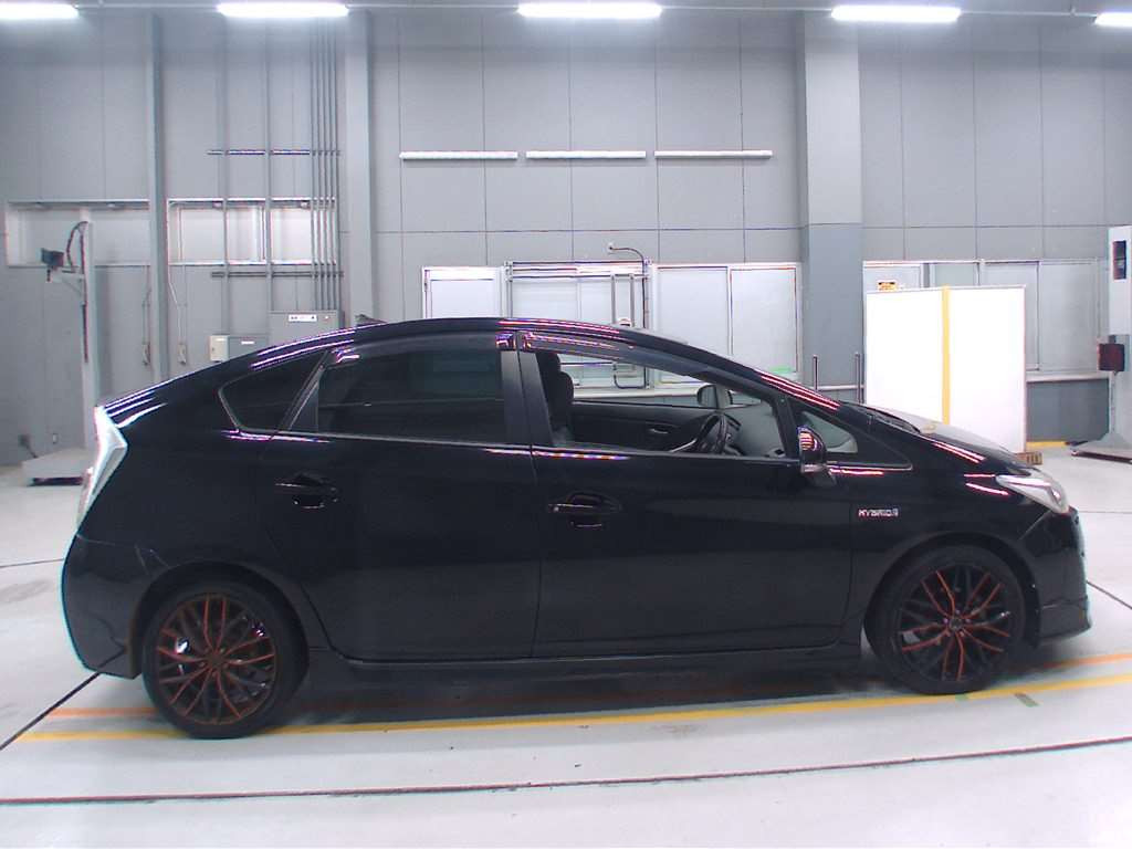 2009 Toyota Prius ZVW30[2]