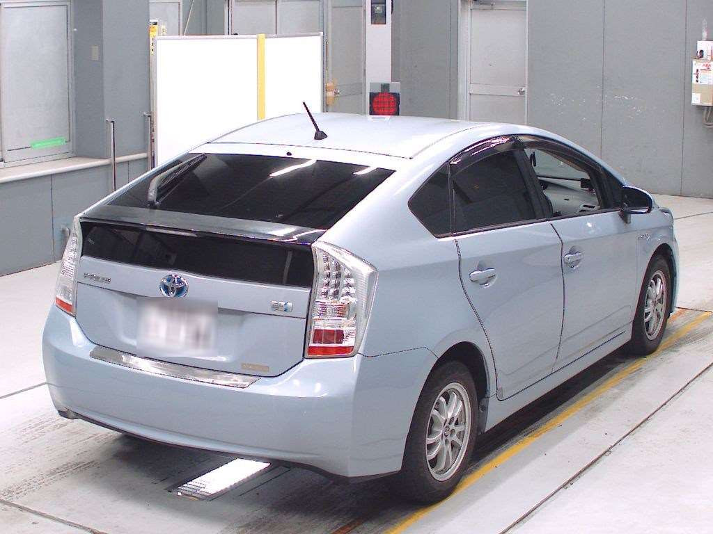 2009 Toyota Prius ZVW30[1]