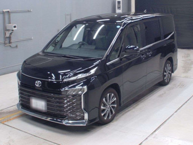 2022 Toyota Voxy