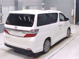 2013 Toyota Vellfire