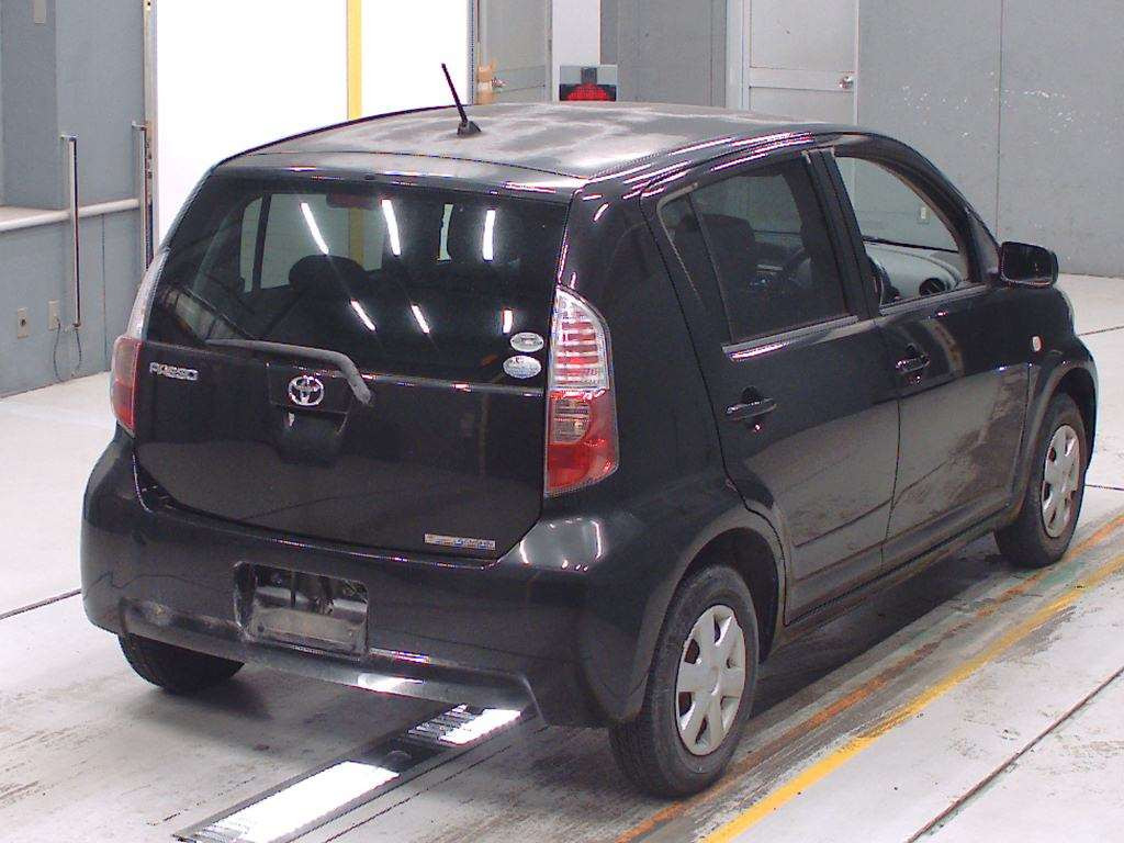 2007 Toyota Passo KGC10[1]