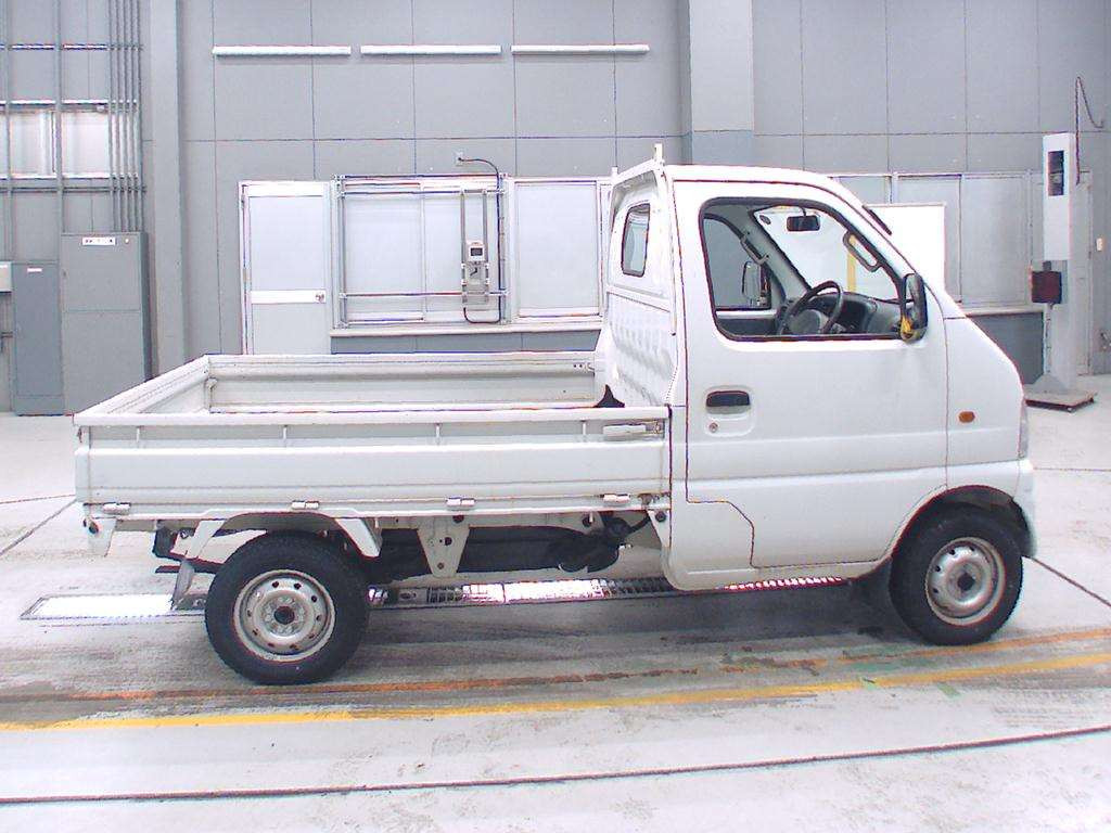 2000 Suzuki Carry Truck DB52T[2]