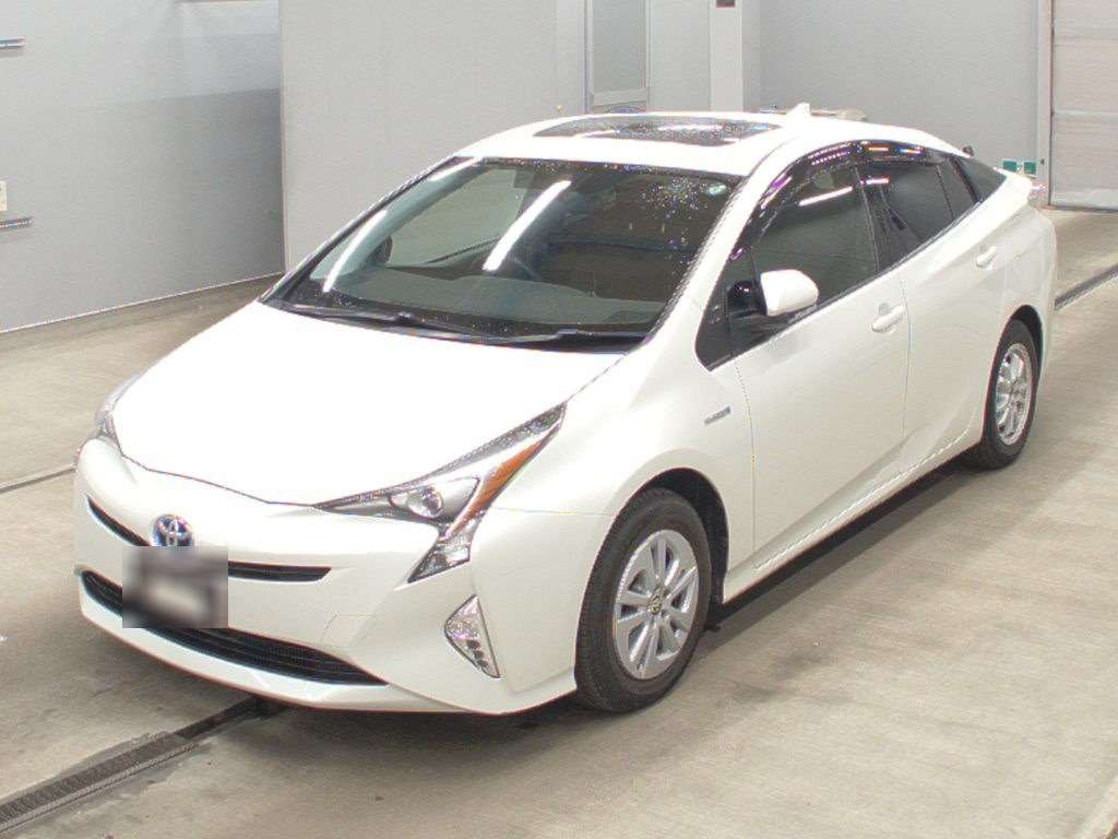 2016 Toyota Prius ZVW55[0]