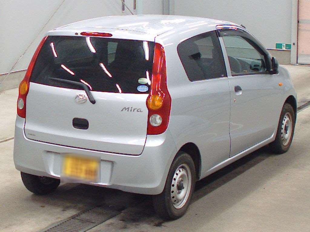 2016 Daihatsu Mira L285V[1]